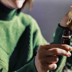 Unlock the Benefits of CBD: Canada's Best CBD Oil at Your Fingertips